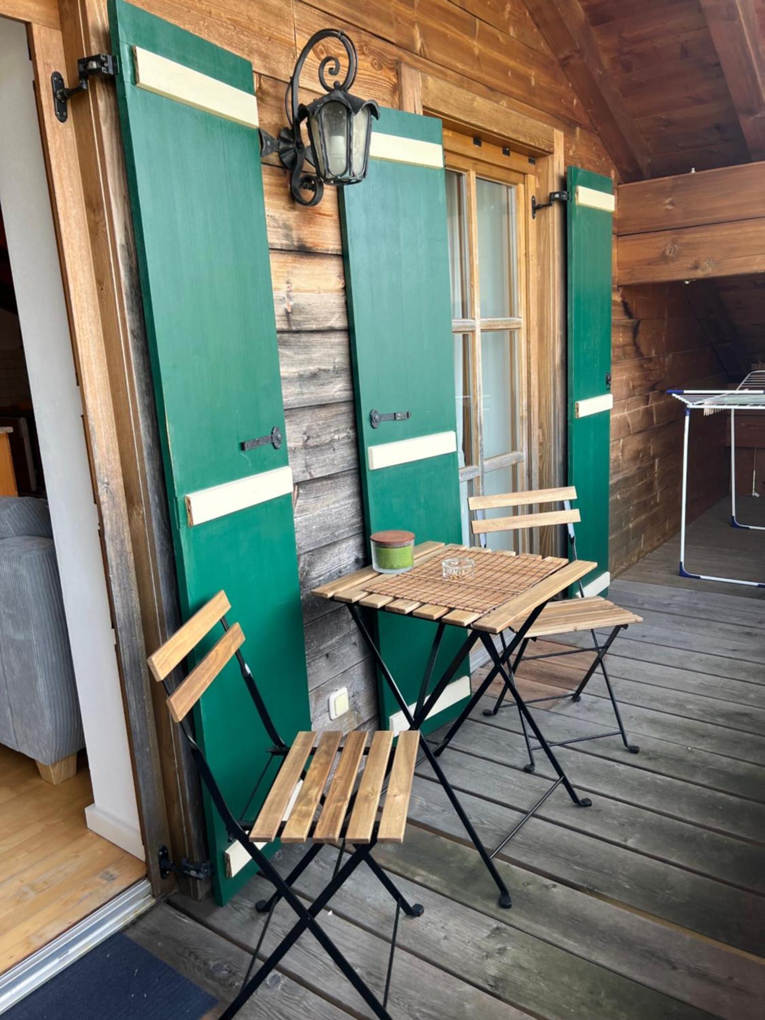 Gemuetliche Dachgeschosswohnung Mit Balkon Ainring Exteriér fotografie